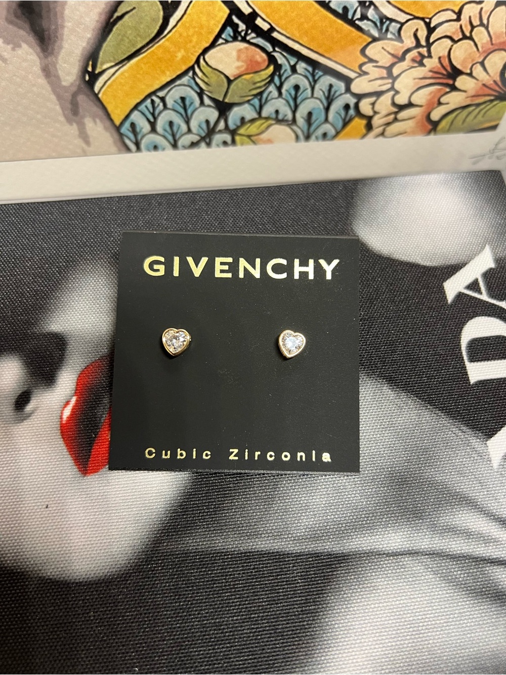 GIVENCHY 🤍 Cubic Zirconia Heart Stud Earrings